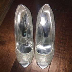 Shoes - Heels Shoes - Heels